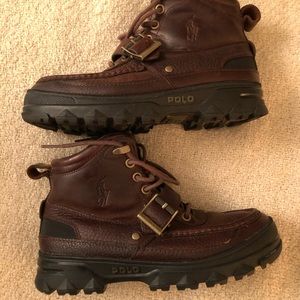 UNISEX RALPH LAUREN LEATHER BOOTS.